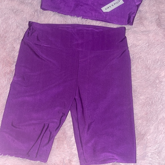 Purple set - Picture 3 of 3